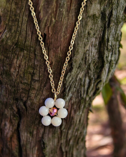 Daisy Necklace