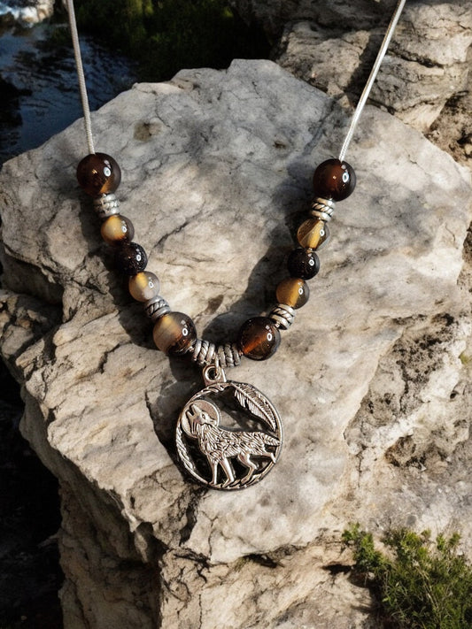 Wolf's Cry Necklace